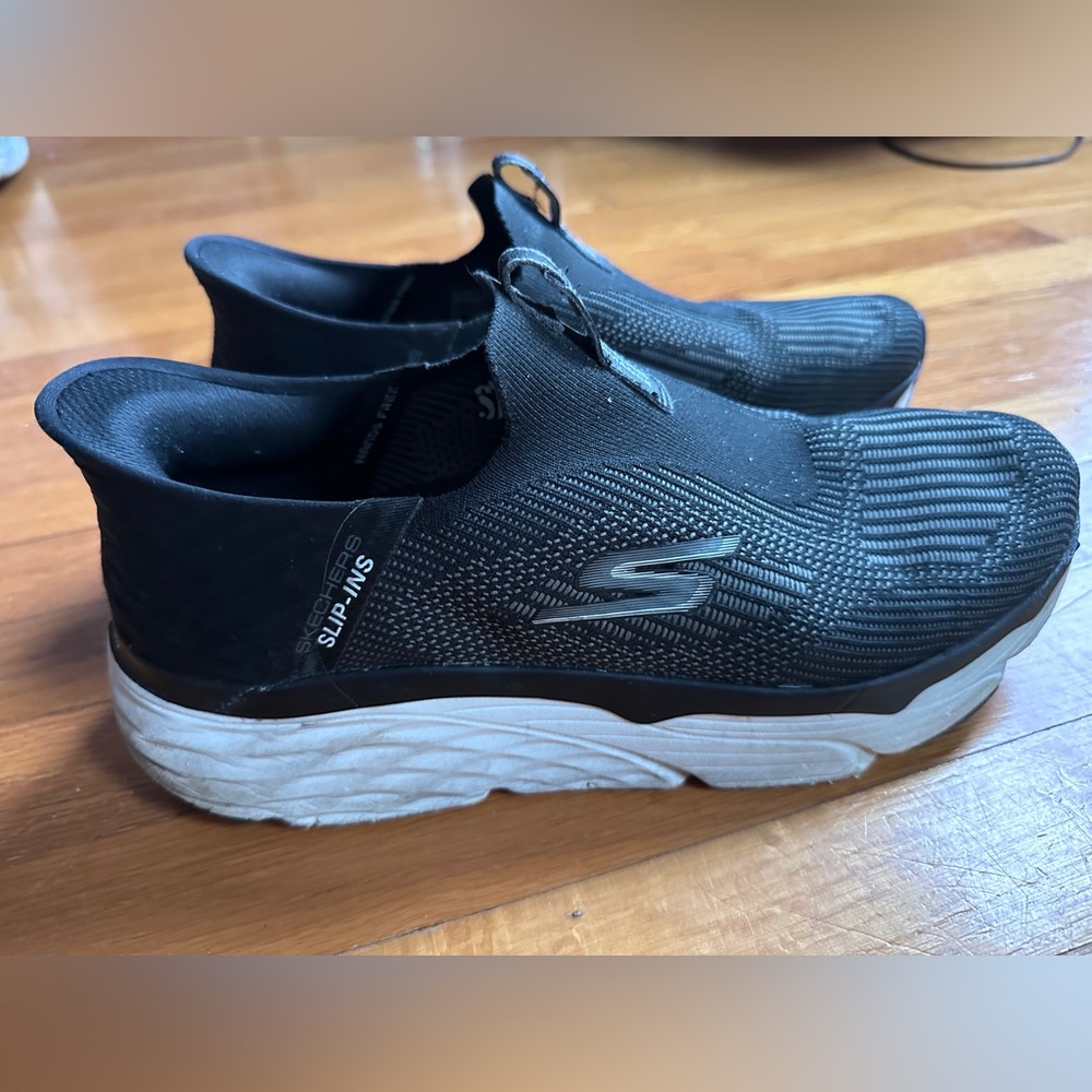 Men’s Skechers Slip Ins
